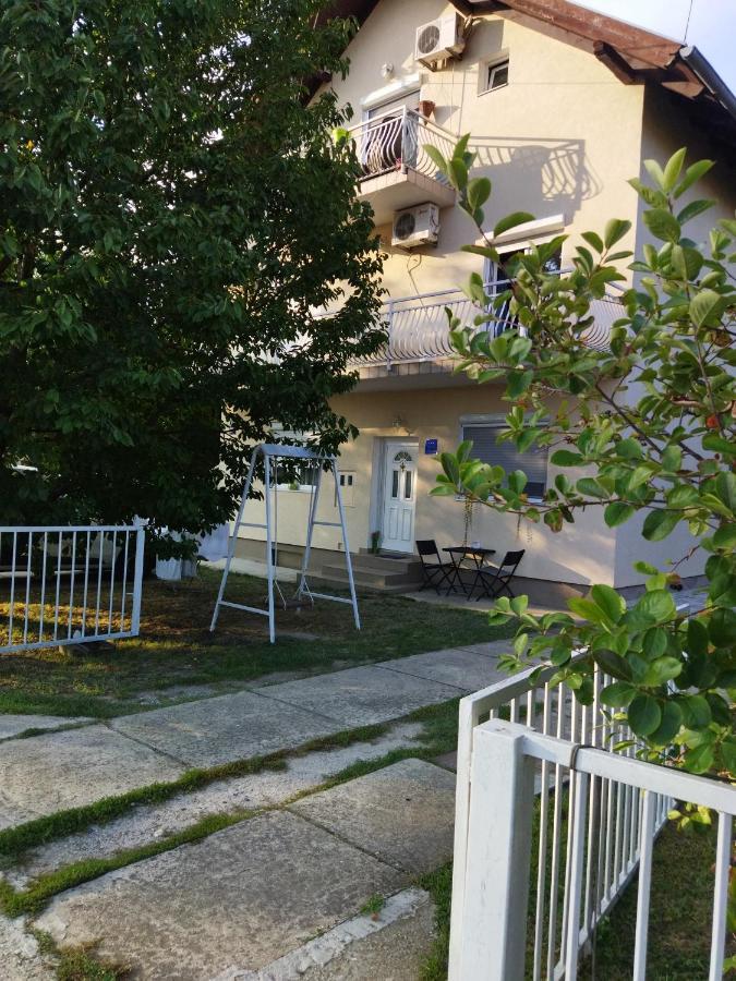 Apartman Na Jezeru Zagreb Exterior foto